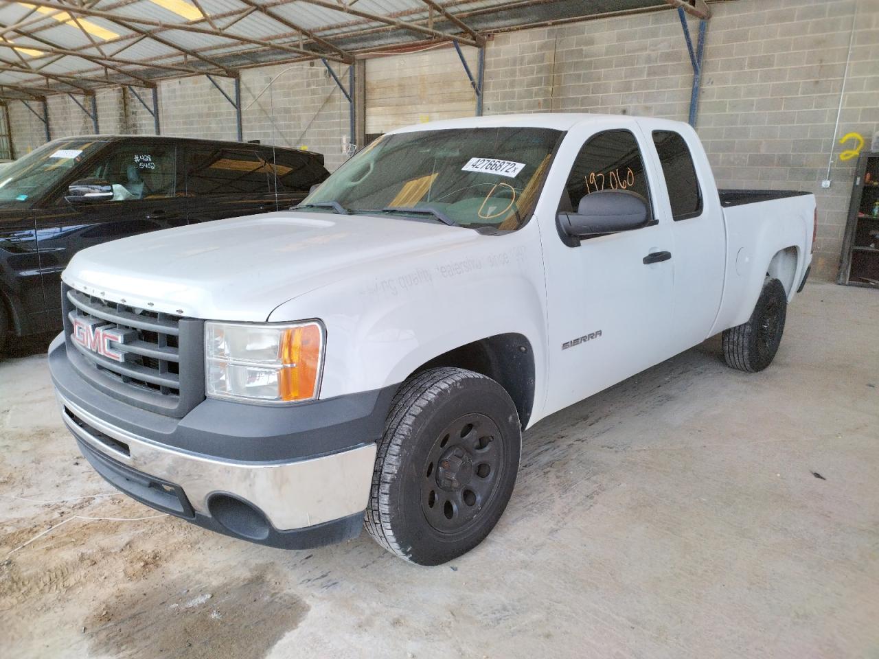 Photo 2 from auction – 2012 GMC SIERRA C15 with VIN 1GTR1TEA0CZ192527