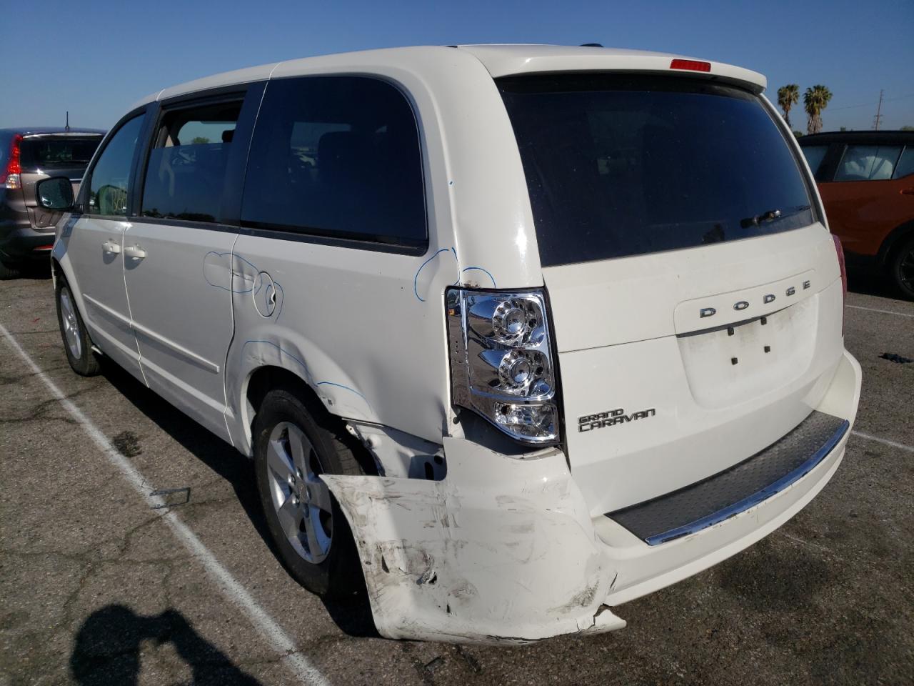 Photo 3 from auction – 2013 DODGE GRAND CARA with VIN 2C4RDGBG6DR660392
