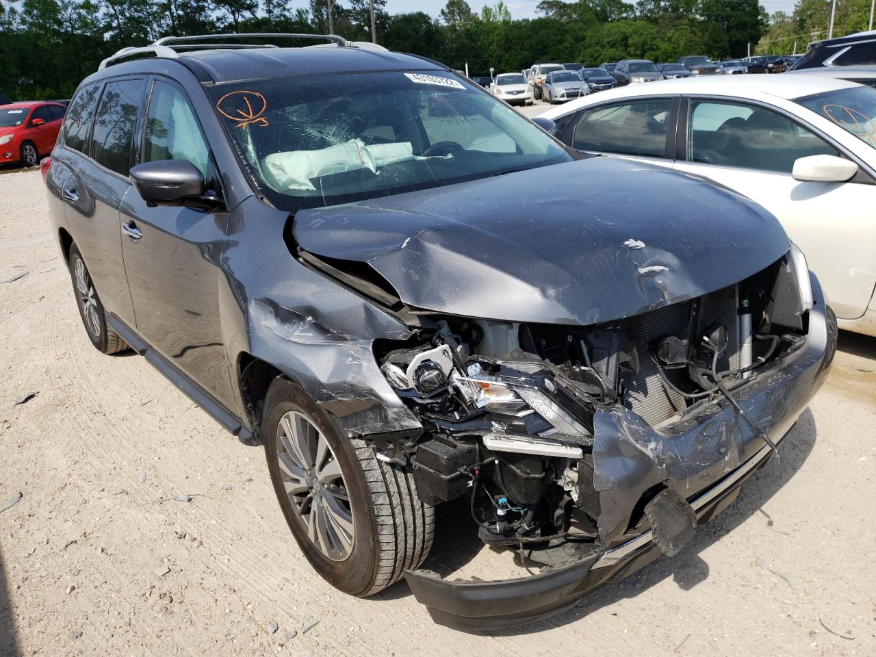 NISSAN PATHFINDER 2019 with VIN 5N1DR2MN4KC610263 - Photo from auction