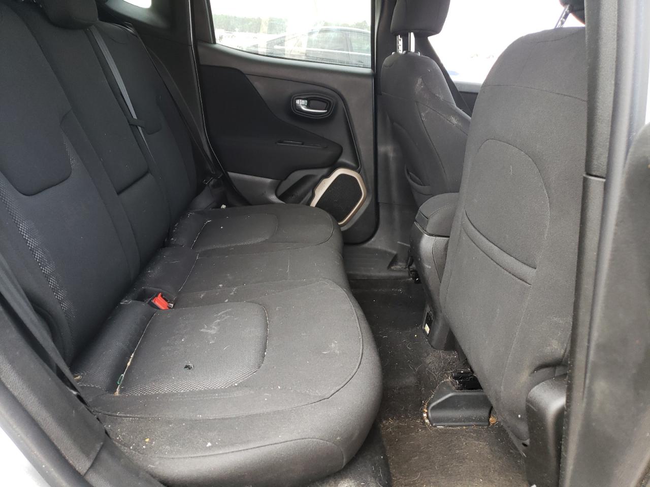 Photo 16 from auction – 2017 JEEP RENEGADE L with VIN ZACCJABB8HPG45306