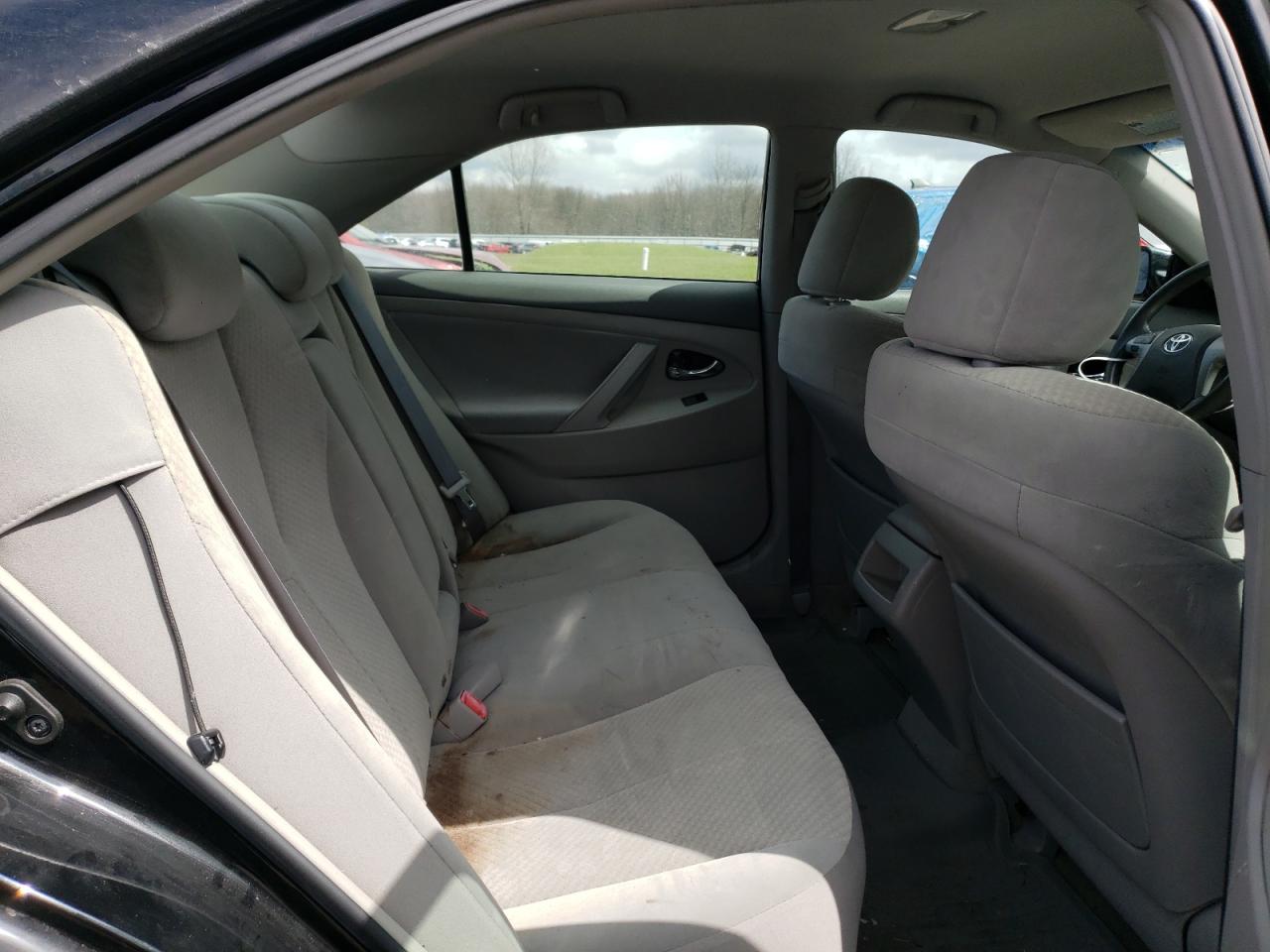 Photo 6 from auction – 2007 TOYOTA CAMRY CE with VIN 4T1BE46K47U697987