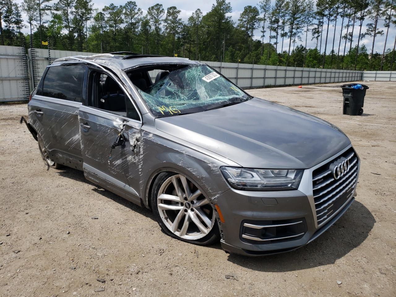 AUDI Q7 PRESTIG 2018 with VIN WA1VAAF73JD020678 - Photo from auction