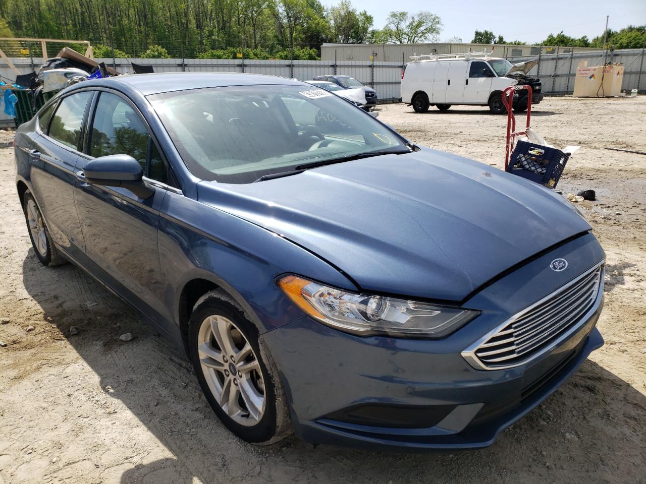 FORD FUSION SE 2018 with VIN 3FA6P0HD3JR183480 - Photo from auction