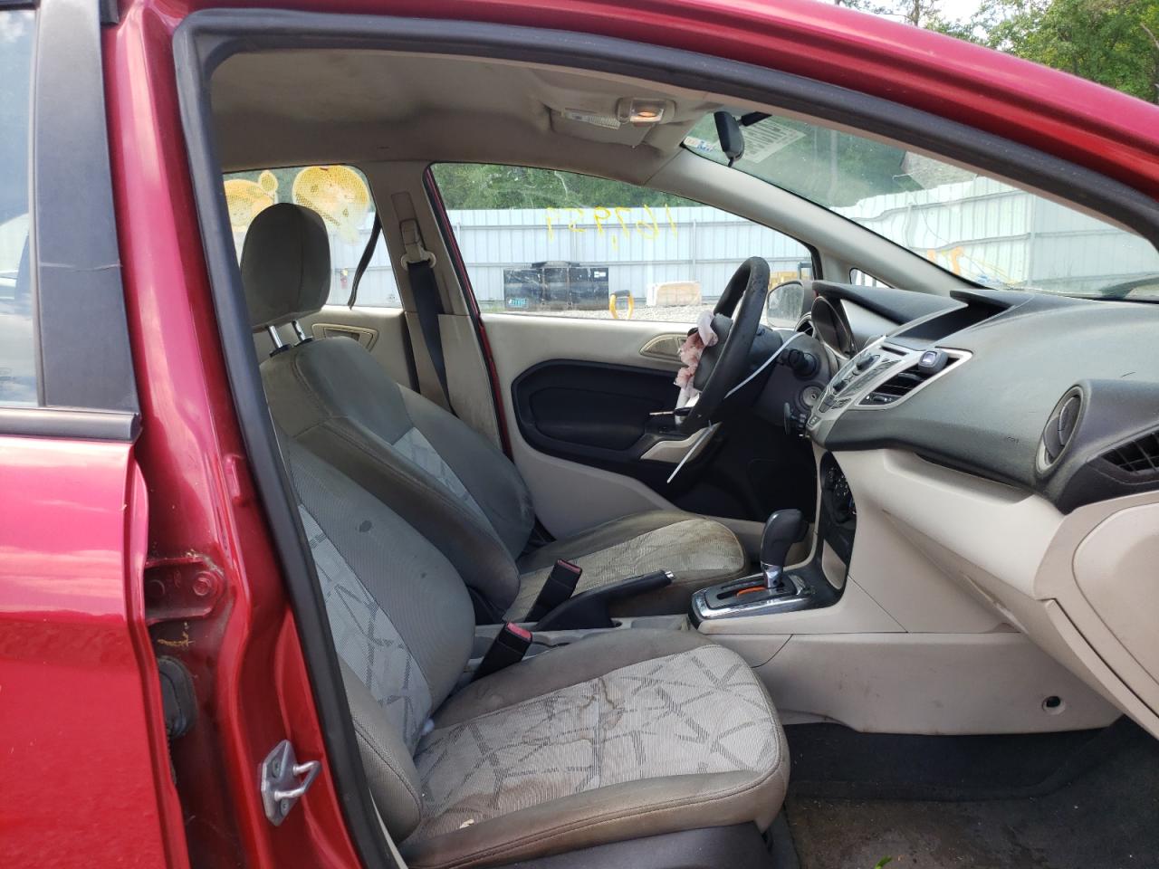 Photo 5 from auction – 2011 FORD FIESTA SE with VIN 3FADP4BJXBM218916