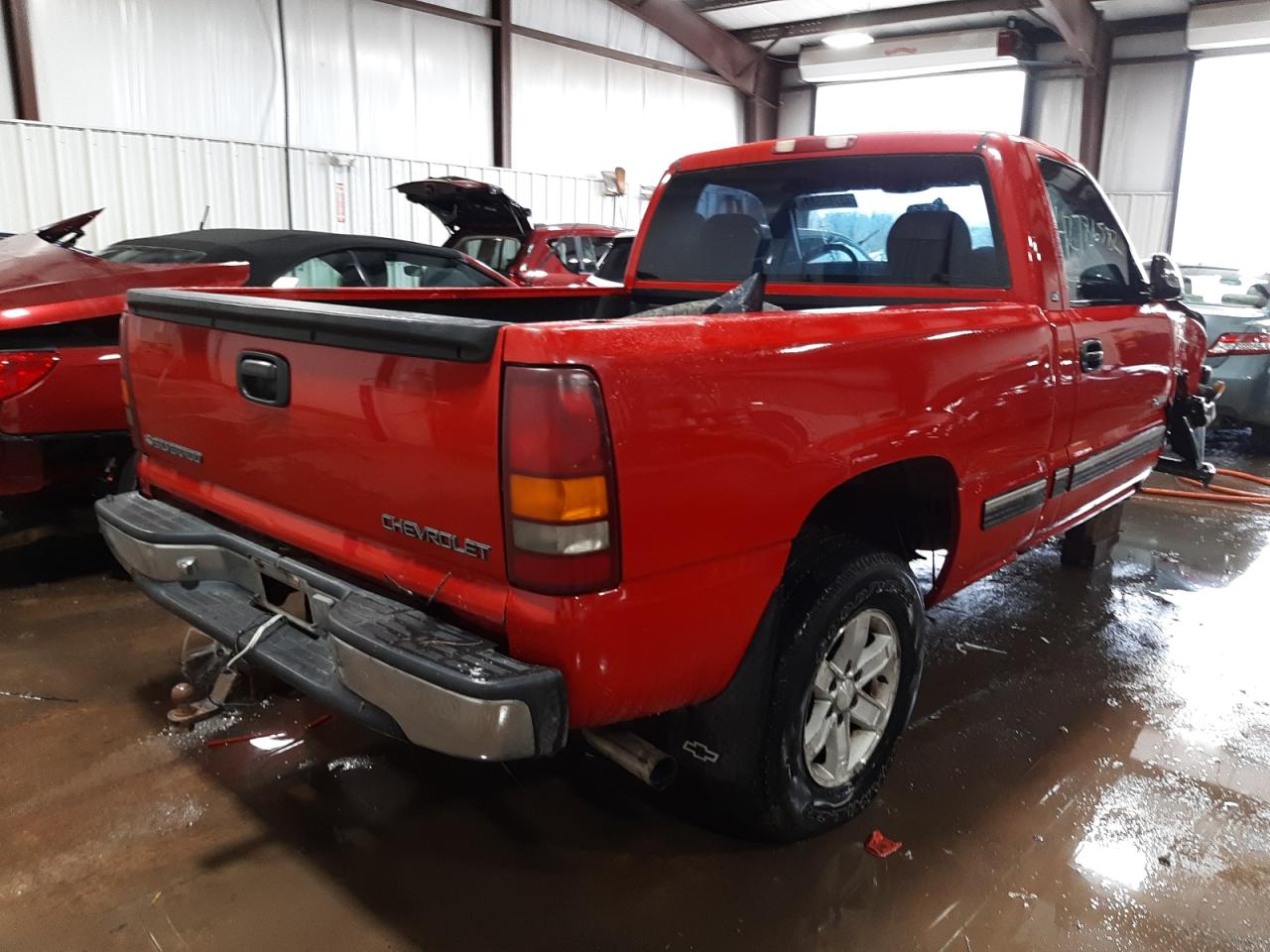Photo 4 from auction – 2001 CHEVROLET SILVERADO with VIN 1GCEK14T61Z141680