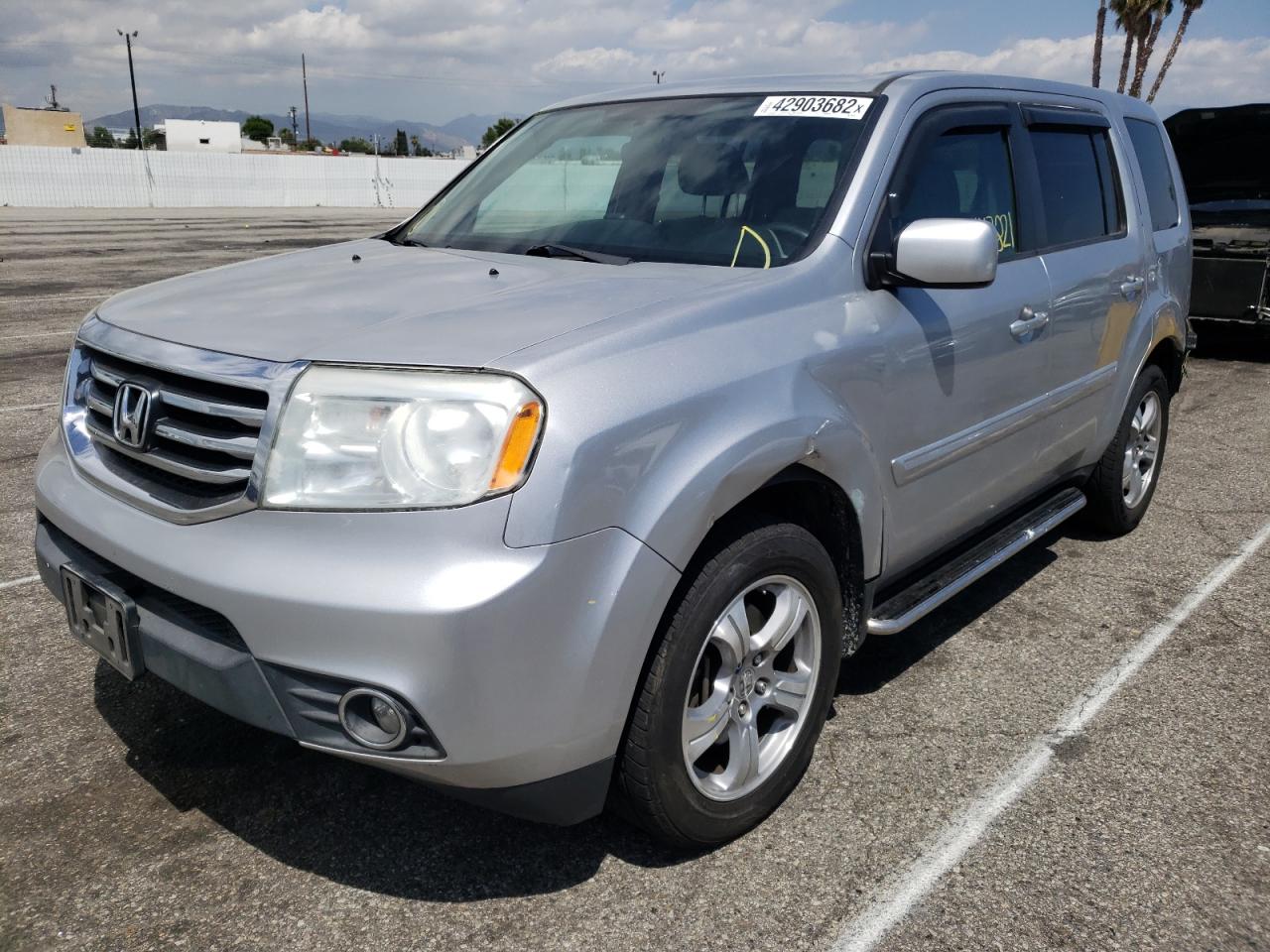 Photo 2 from auction – 2013 HONDA PILOT EX with VIN 5FNYF3H45DB042052