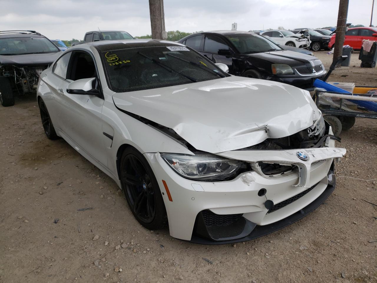 BMW M4 2015 with VIN WBS3R9C5XFK333830 - Photo from auction