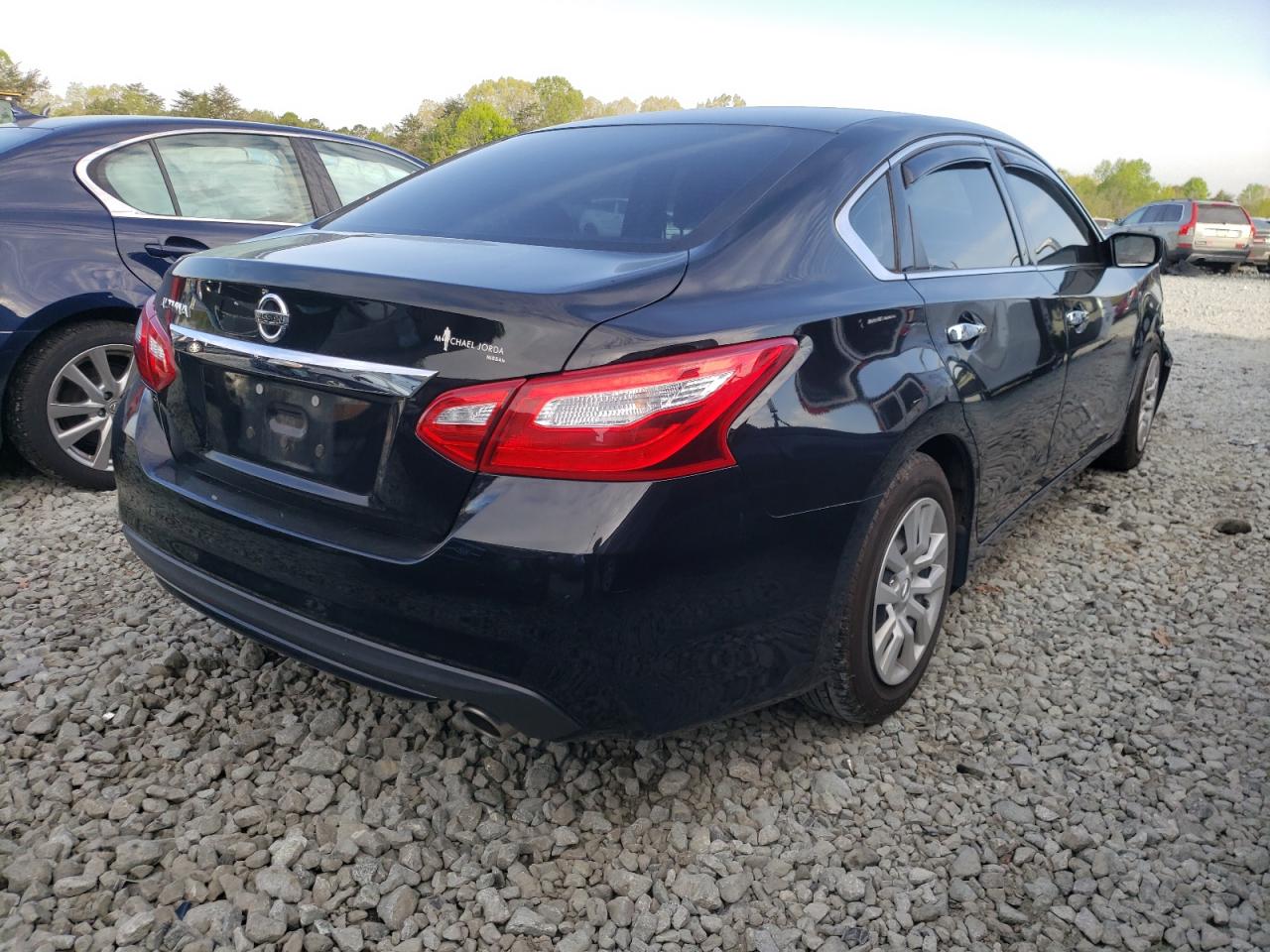 Photo 4 from auction – 2017 NISSAN ALTIMA 2.5 with VIN 1N4AL3AP7HC233494