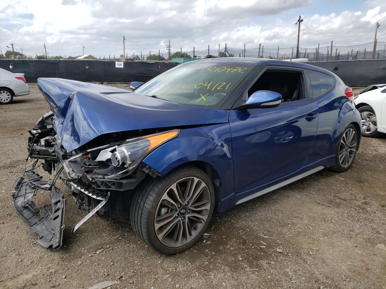 Photo 2 from auction – 2017 HYUNDAI VELOSTER T with VIN KMHTC6AE6HU314110