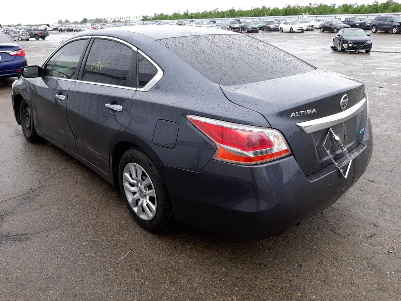 Photo 3 from auction – 2013 NISSAN ALTIMA 2.5 with VIN 1N4AL3AP1DN572072