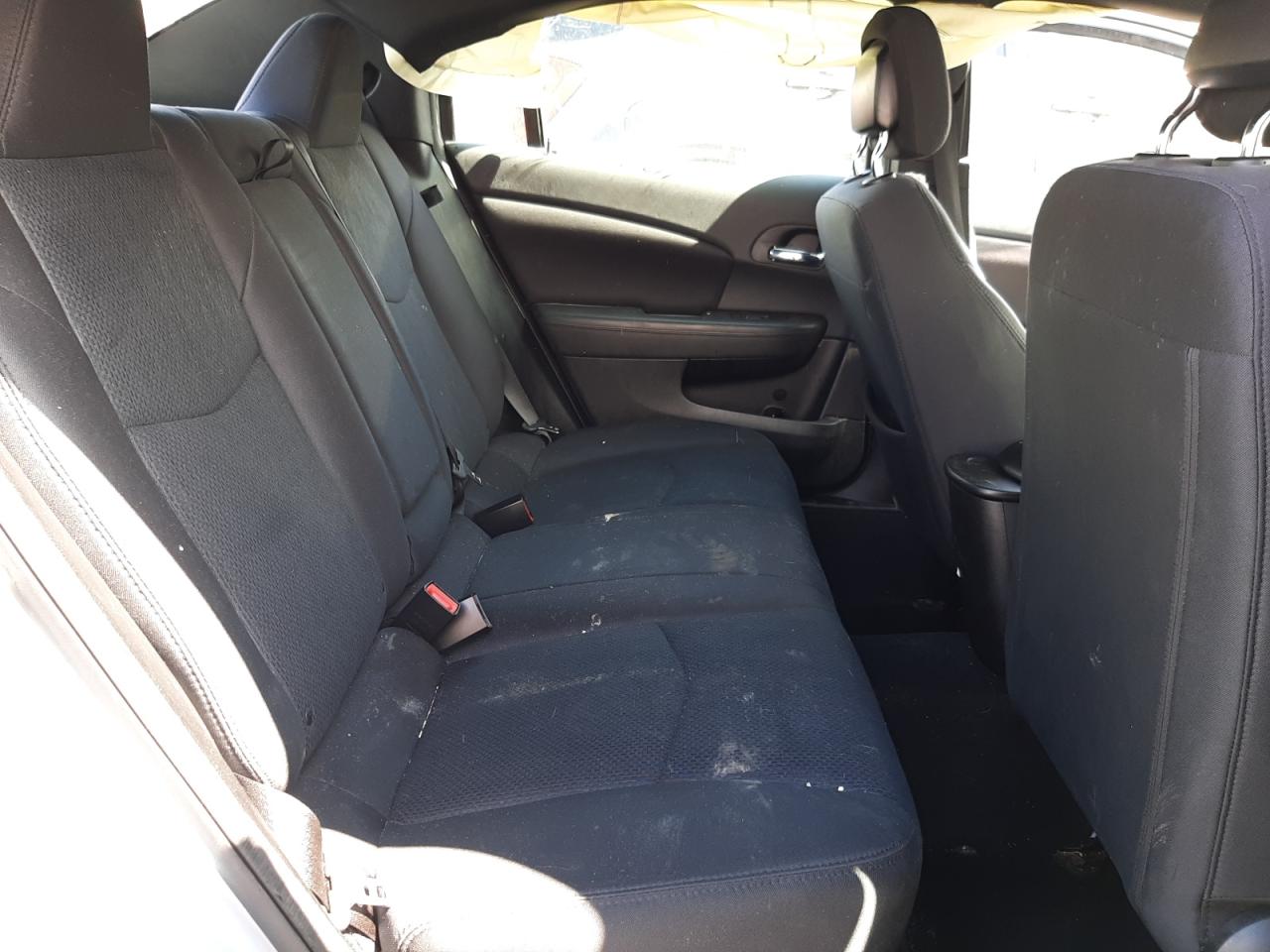 Photo 6 from auction – 2013 CHRYSLER 200 LX with VIN 1C3CCBAG4DN646490