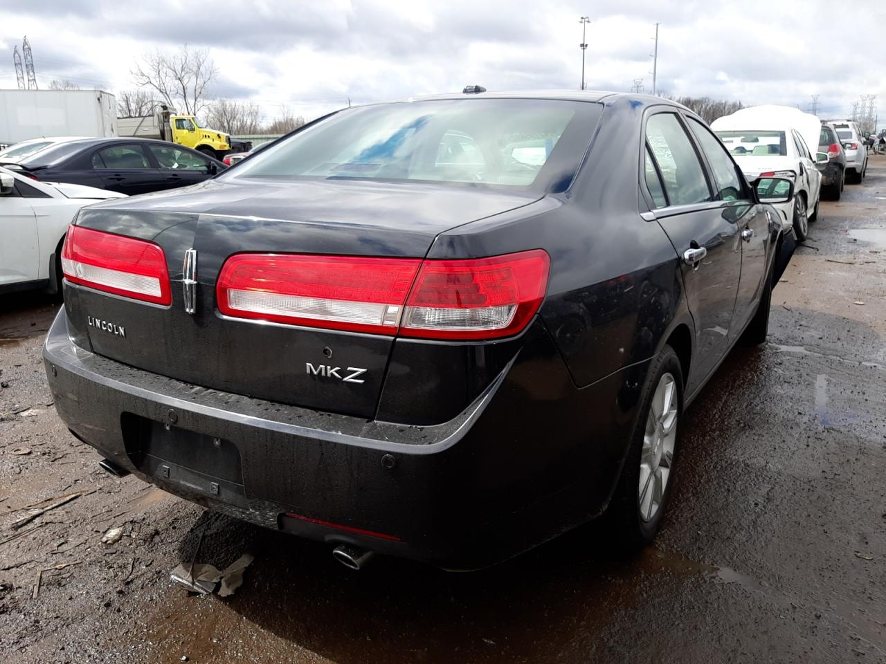 Photo 4 from auction – 2010 LINCOLN MKZ with VIN 3LNHL2GCXAR616470