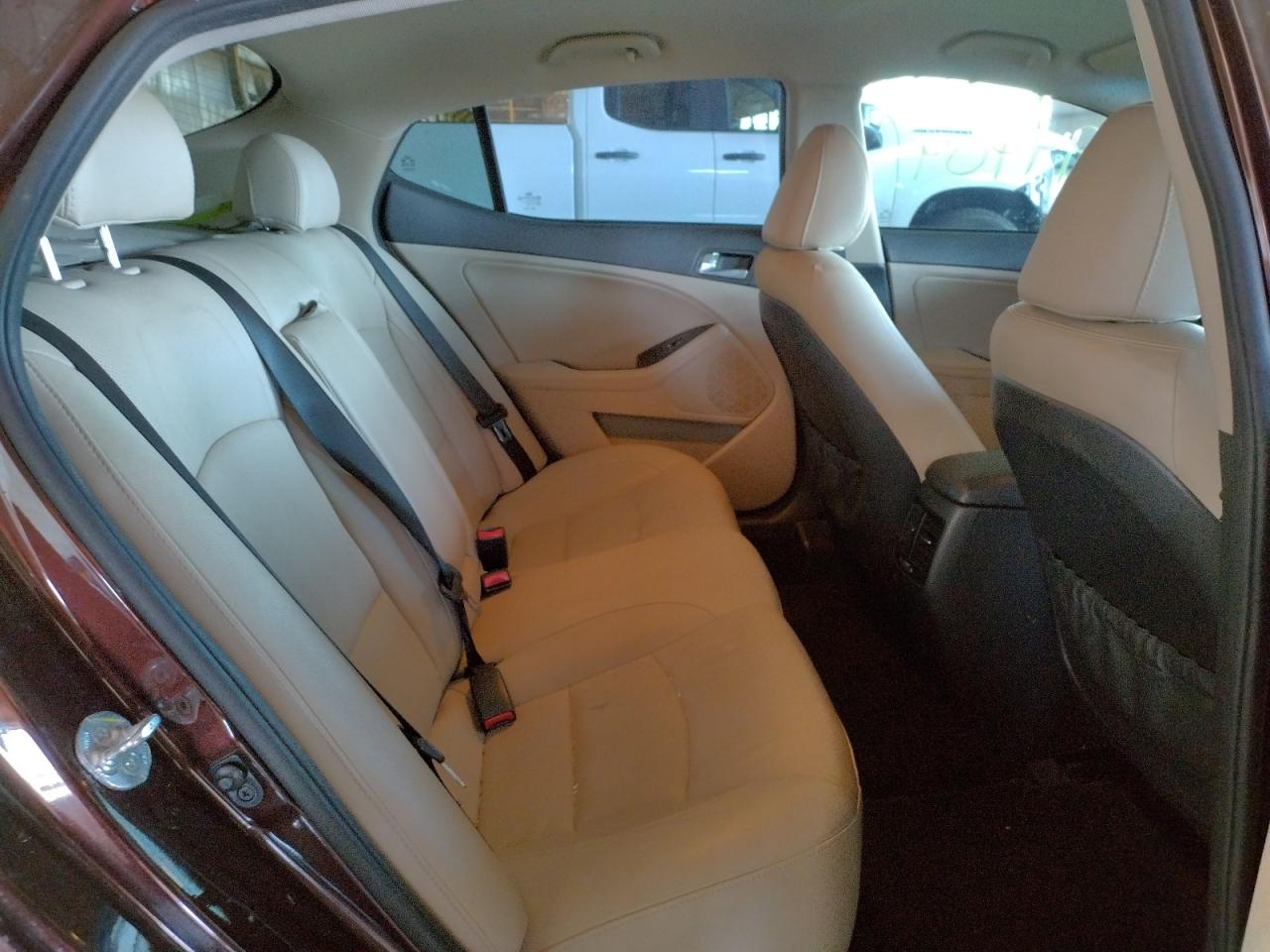 Photo 6 from auction – 2015 KIA OPTIMA EX with VIN 5XXGN4A7XFG455562