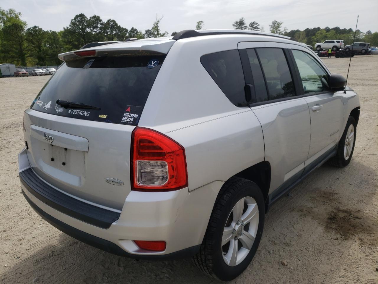 Photo 4 from auction – 2011 JEEP COMPASS SP with VIN 1J4NT1FB5BD253235