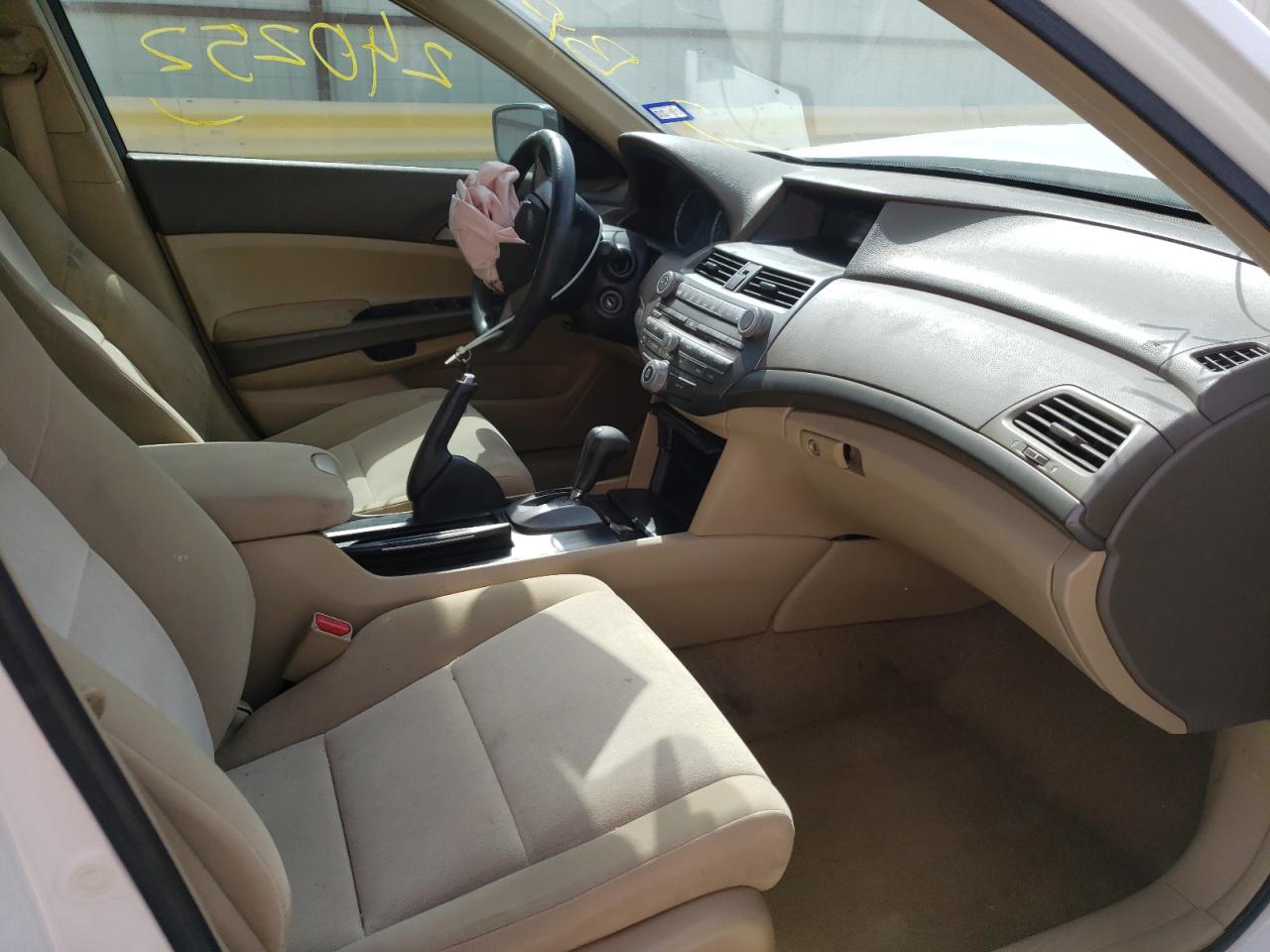 Photo 5 from auction – 2008 HONDA ACCORD LXP with VIN JHMCP26418C075068