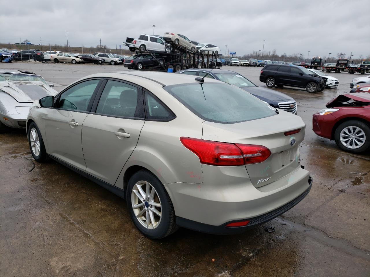 Photo 3 from auction – 2016 FORD FOCUS SE with VIN 1FADP3F21GL252216