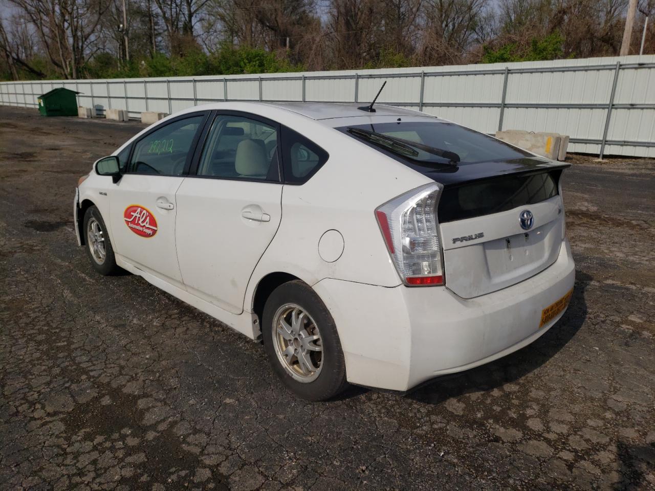 Photo 3 from auction – 2010 TOYOTA PRIUS with VIN JTDKN3DU3A1123568
