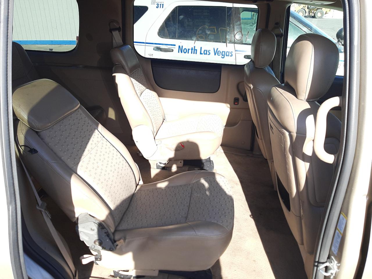 Photo 6 from auction – 2005 CHEVROLET UPLANDER L with VIN 1GNDV23L55D270546