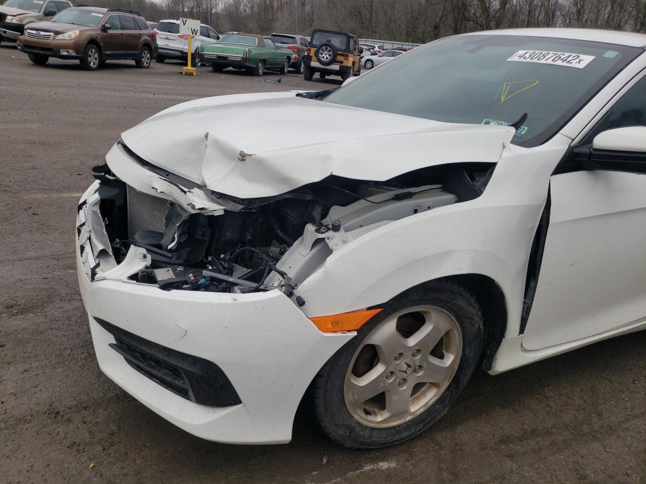 Photo 9 from auction – 2016 HONDA CIVIC LX with VIN 2HGFC4B58GH317145