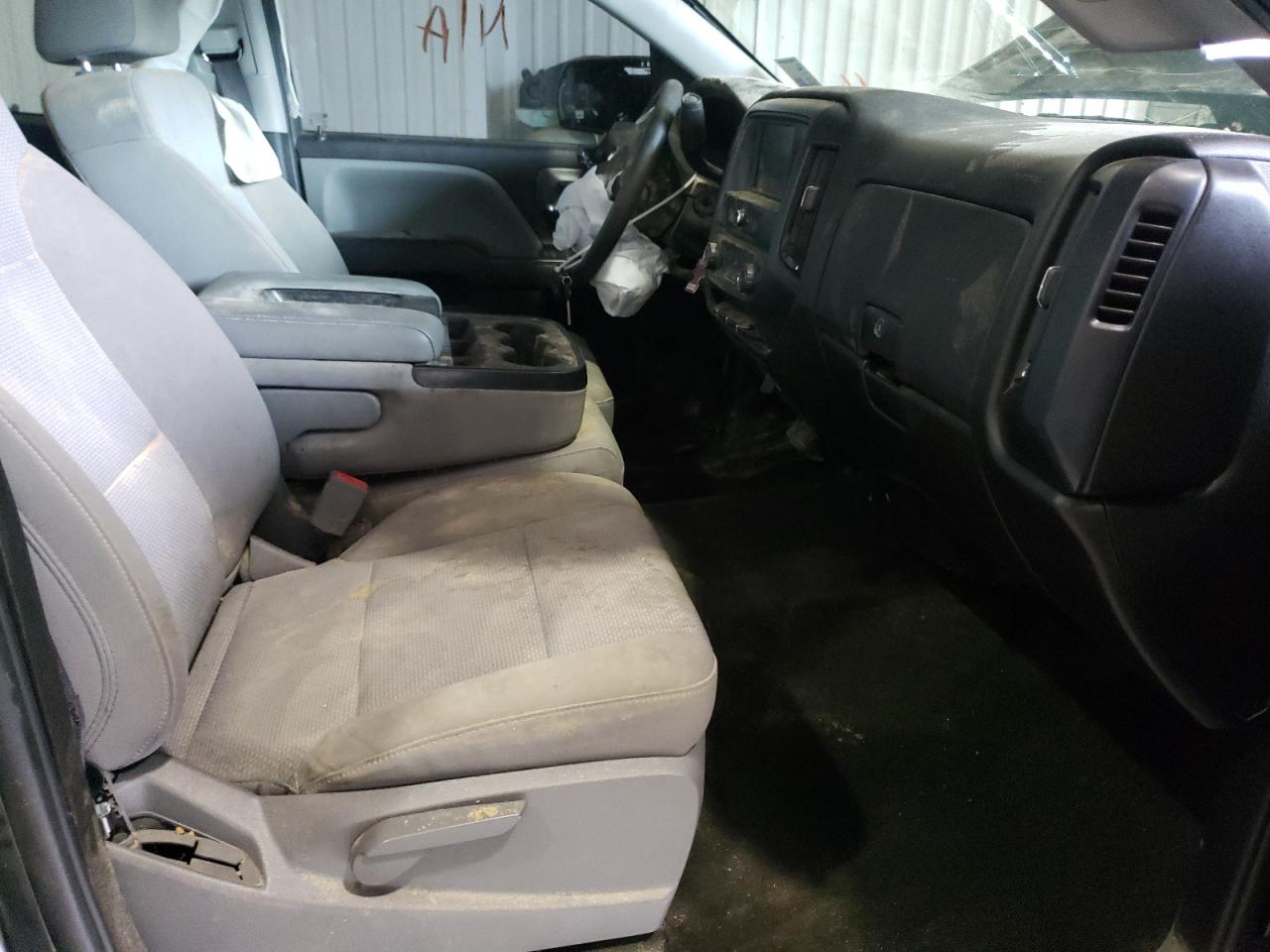Photo 5 from auction – 2017 CHEVROLET SILVERADO with VIN 1GCVKPEC3HZ363525