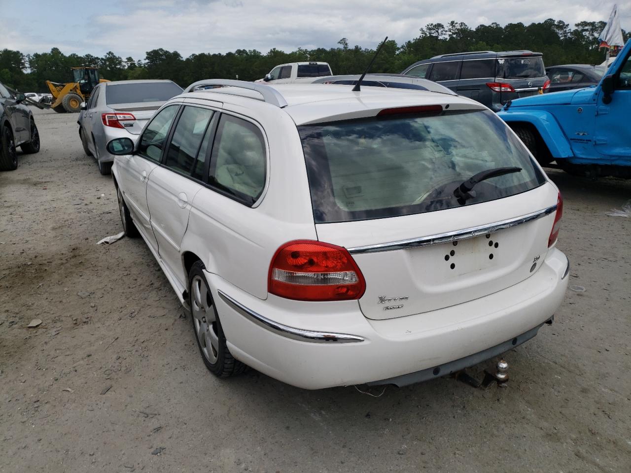 Photo 3 from auction – 2005 JAGUAR X-TYPE SPO with VIN SAJWA54A65WE50672