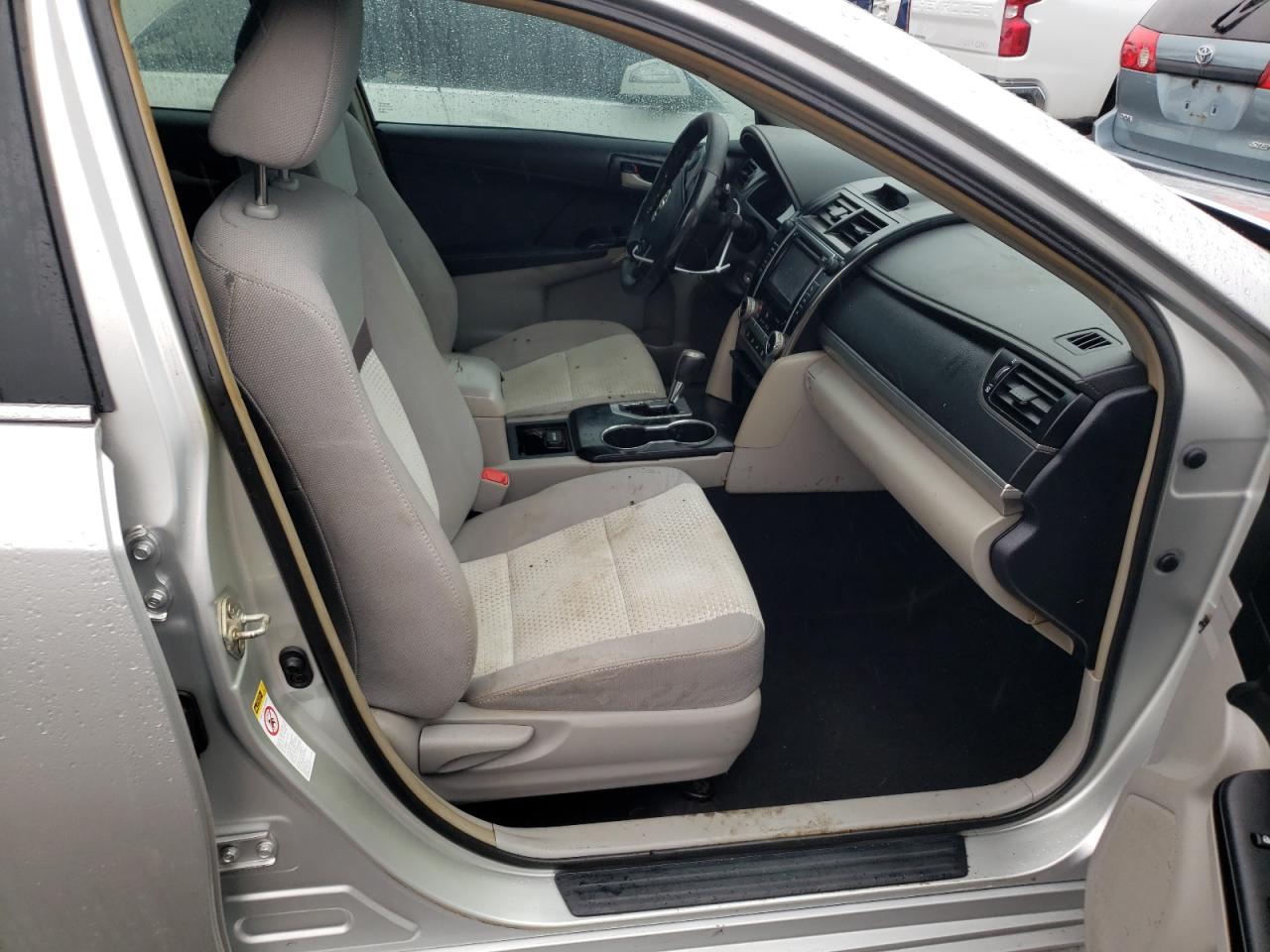 Photo 5 from auction – 2012 TOYOTA CAMRY BASE with VIN 4T1BF1FKXCU636164