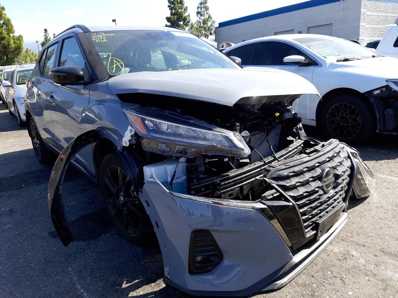 NISSAN KICKS SR 2021 with VIN 3N1CP5DV0ML522182 - Photo from auction