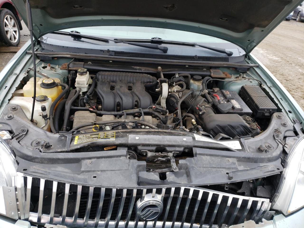 Photo 7 from auction – 2005 MERCURY MONTEGO PR with VIN 1MEFM421X5G607256