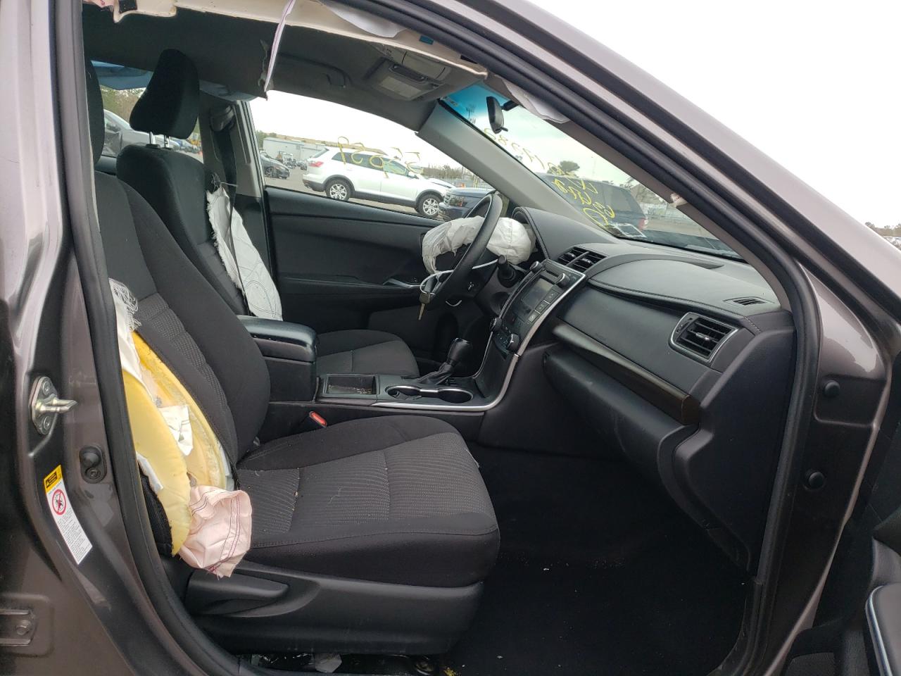 Photo 5 from auction – 2017 TOYOTA CAMRY LE with VIN 4T1BF1FKXHU636172