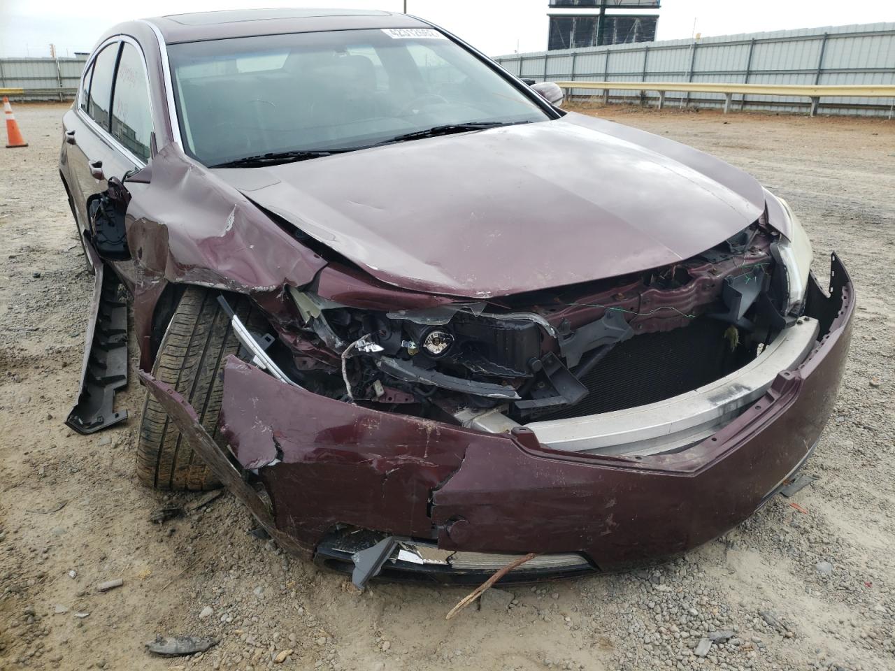 Photo 9 from auction – 2009 ACURA TL with VIN 19UUA86259A010411