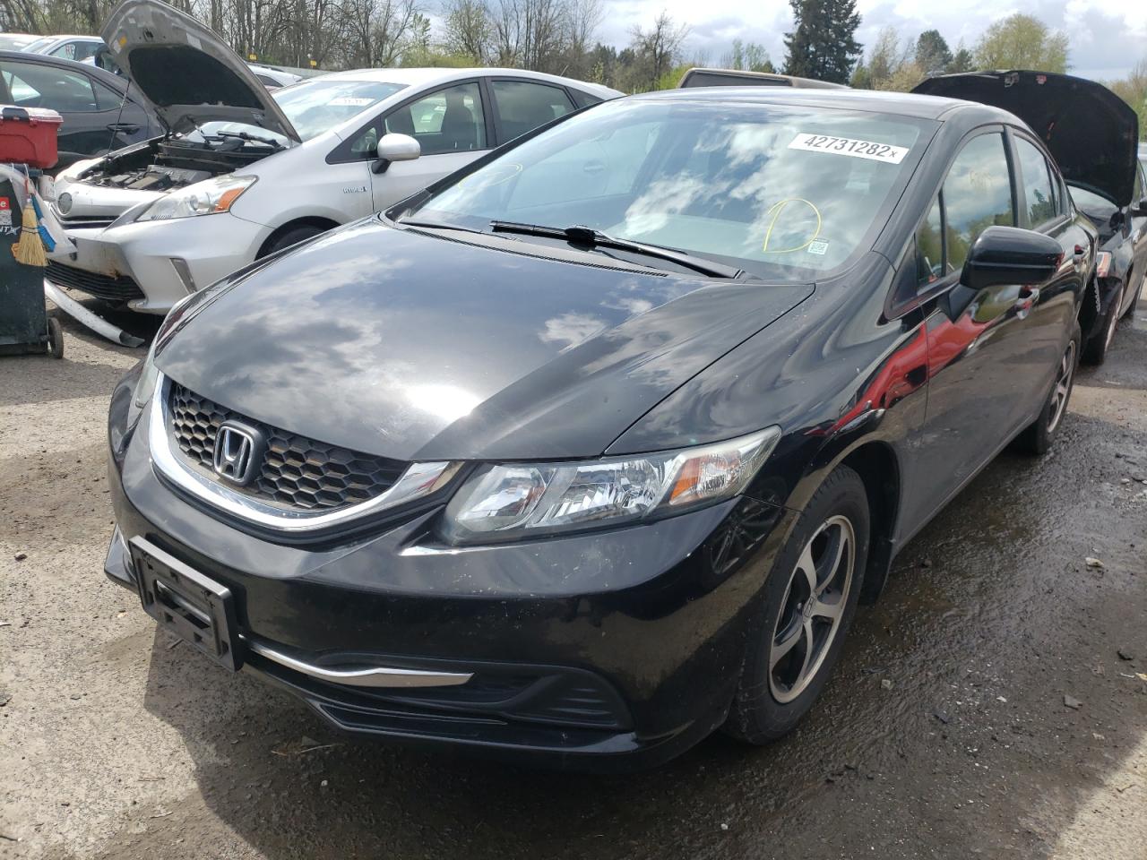 Photo 2 from auction – 2015 HONDA CIVIC SE with VIN 2HGFB2F76FH527244