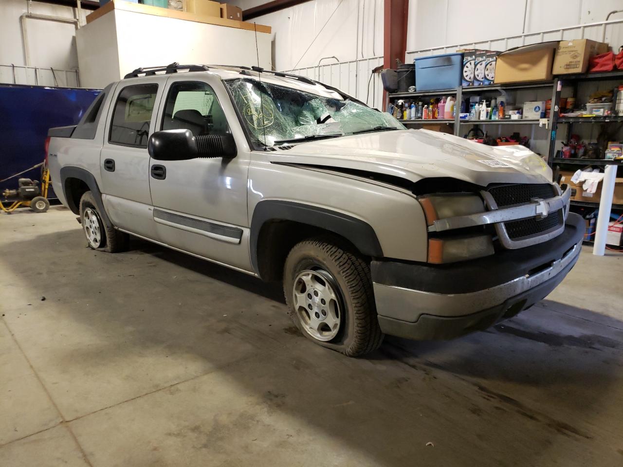 CHEVROLET AVALANCHE 2004 with VIN 3GNEK12T34G335467 - Photo from auction