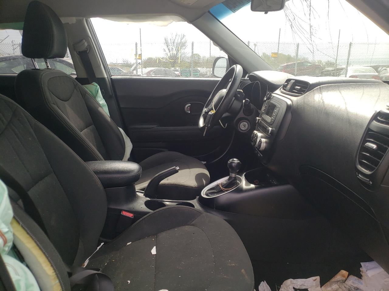 Photo 5 from auction – 2014 KIA SOUL with VIN KNDJN2A26E7003498