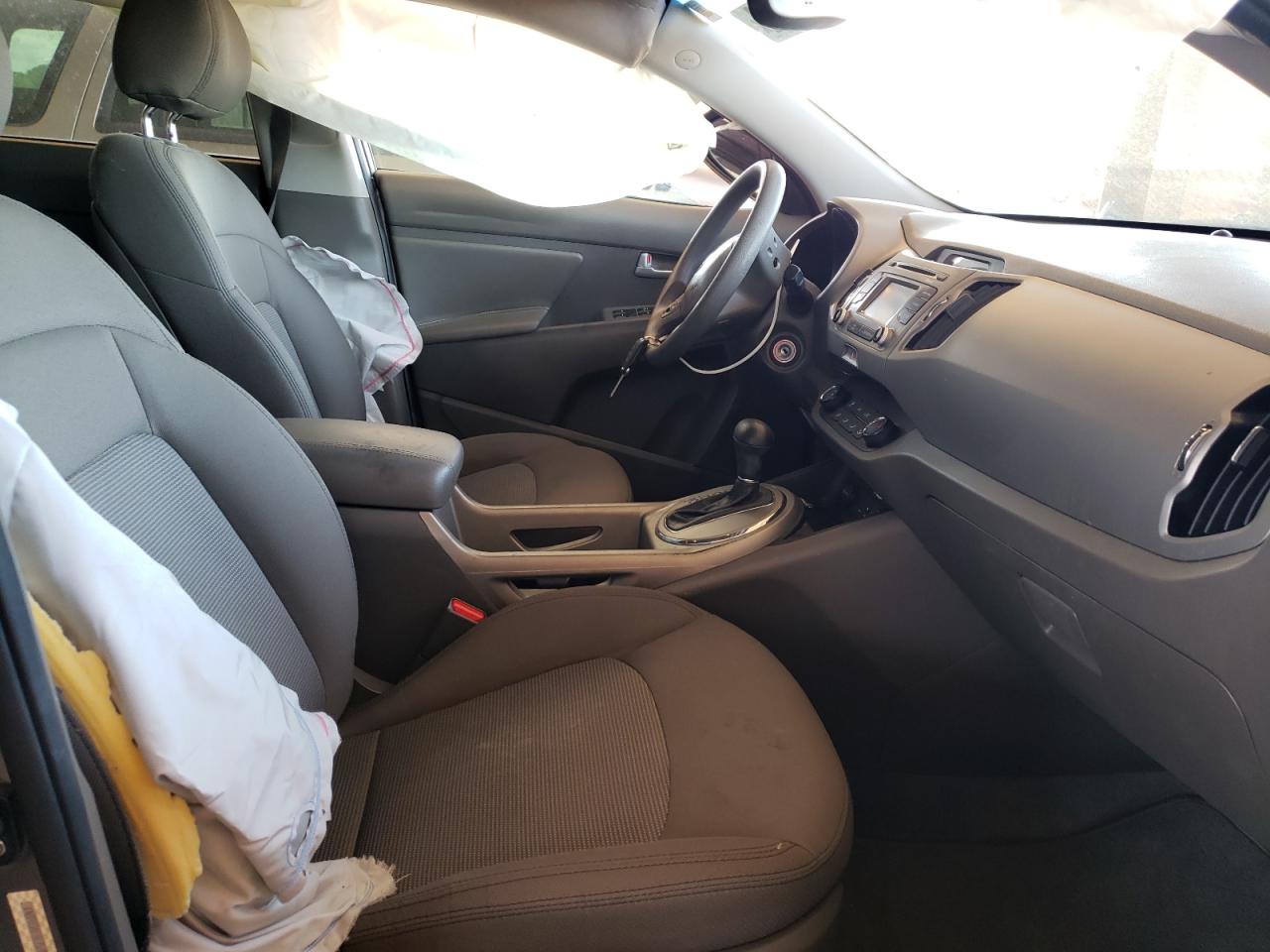 Photo 5 from auction – 2014 KIA SPORTAGE B with VIN KNDPB3AC3E7570060