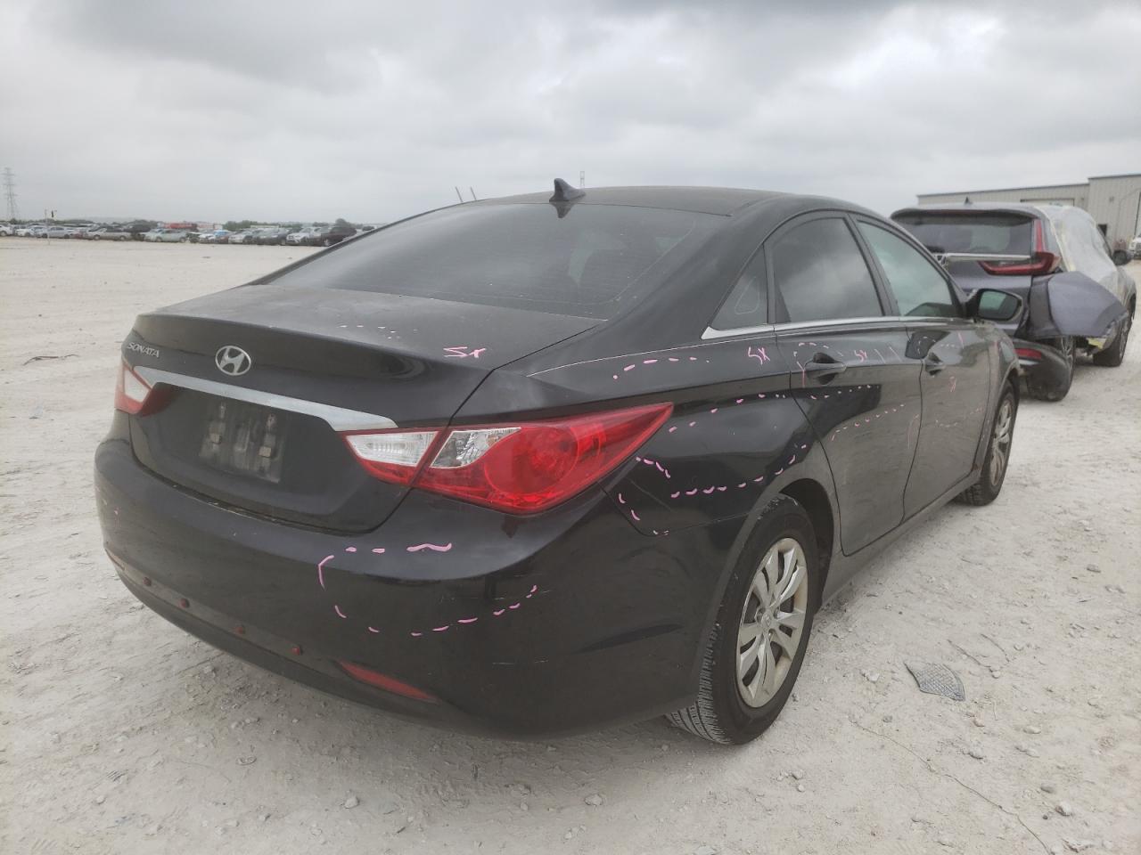 Photo 4 from auction – 2011 HYUNDAI SONATA GLS with VIN 5NPEB4AC8BH076166