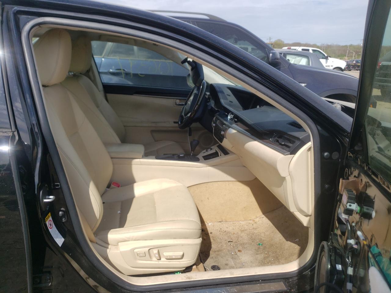 Photo 5 from auction – 2014 LEXUS ES 350 with VIN JTHBK1GG0E2142564