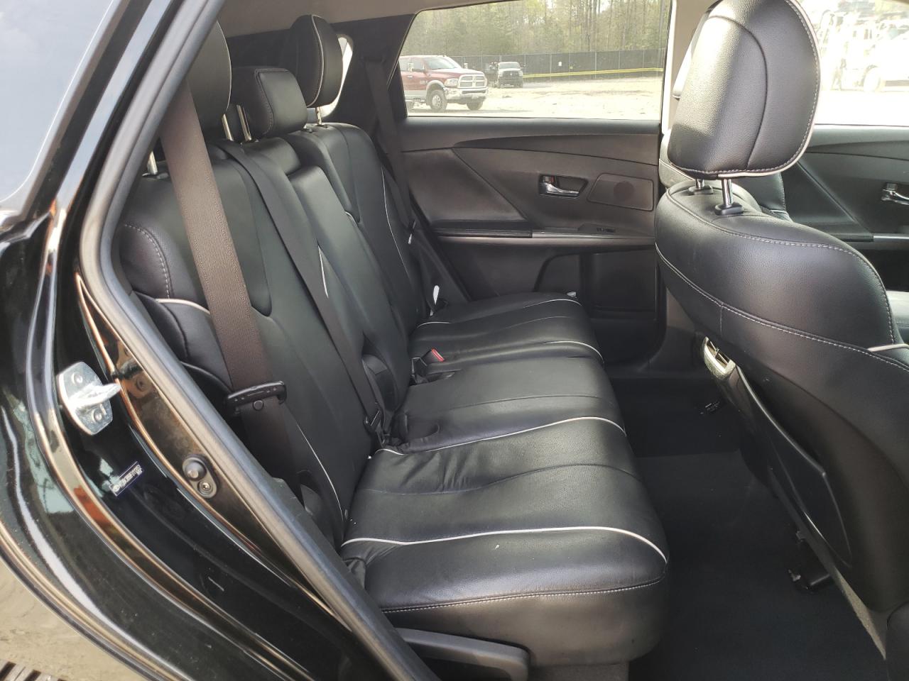 Photo 6 from auction – 2015 TOYOTA VENZA with VIN 4T3BK3BB8FU112052