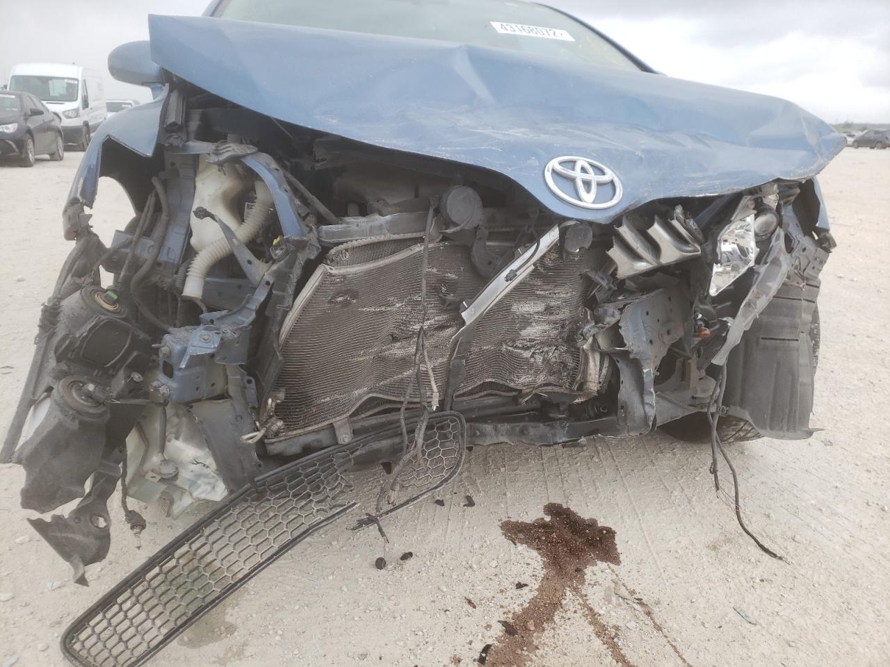 Photo 9 from auction – 2010 TOYOTA VENZA with VIN 4T3ZK3BB9AU025607