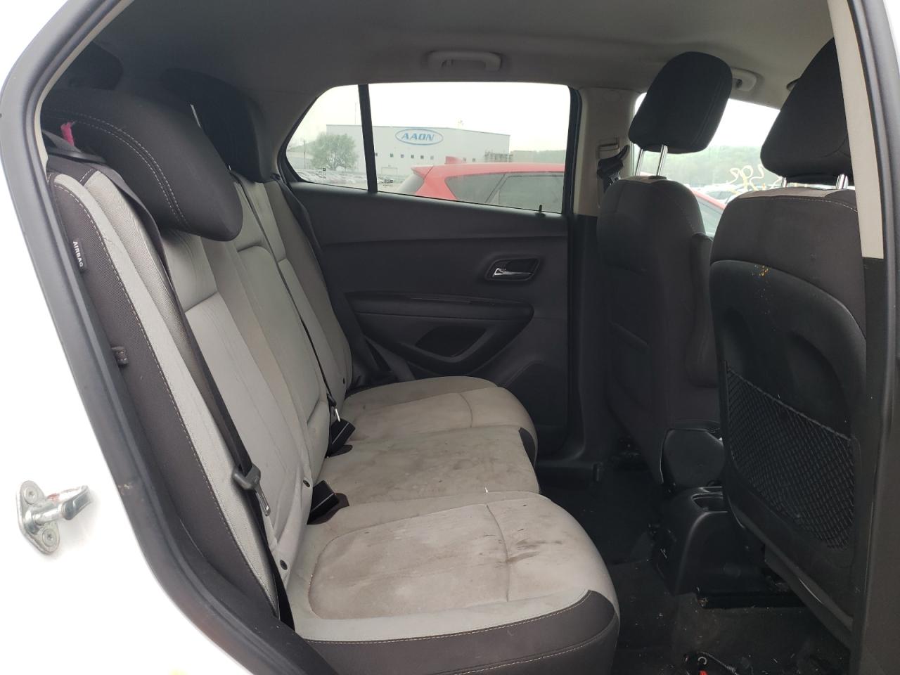 Photo 6 from auction – 2016 CHEVROLET TRAX with VIN 3GNCJPSB9GL173411