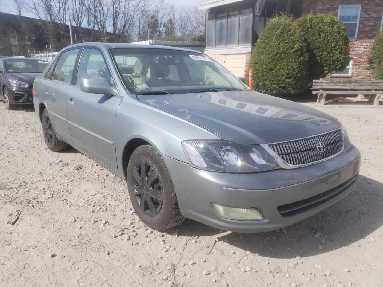 TOYOTA AVALON XL 2002 with VIN 4T1BF28B82U243958 - Photo from auction
