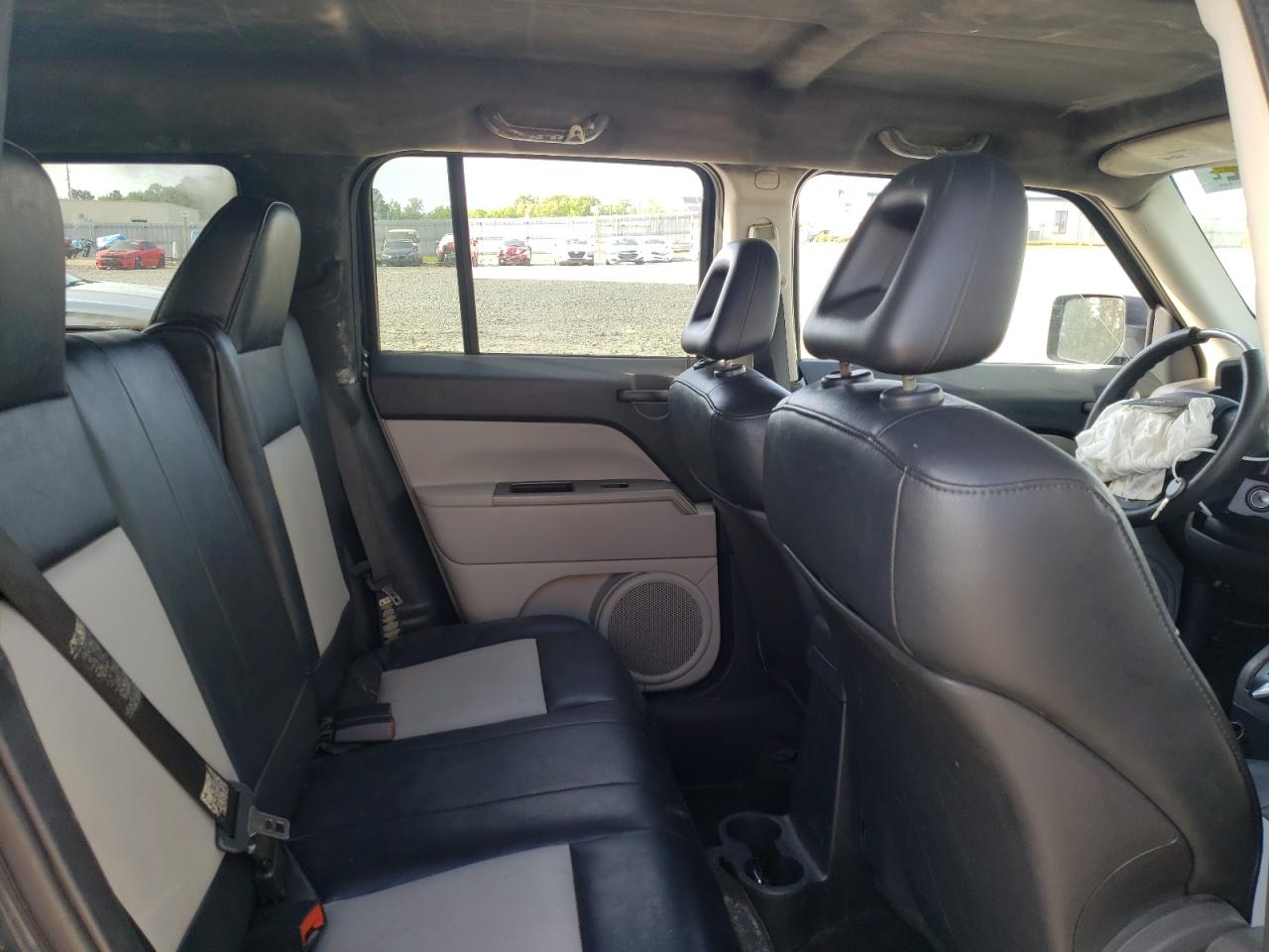 Photo 6 from auction – 2007 JEEP PATRIOT SP with VIN 1J8FT28067D363495