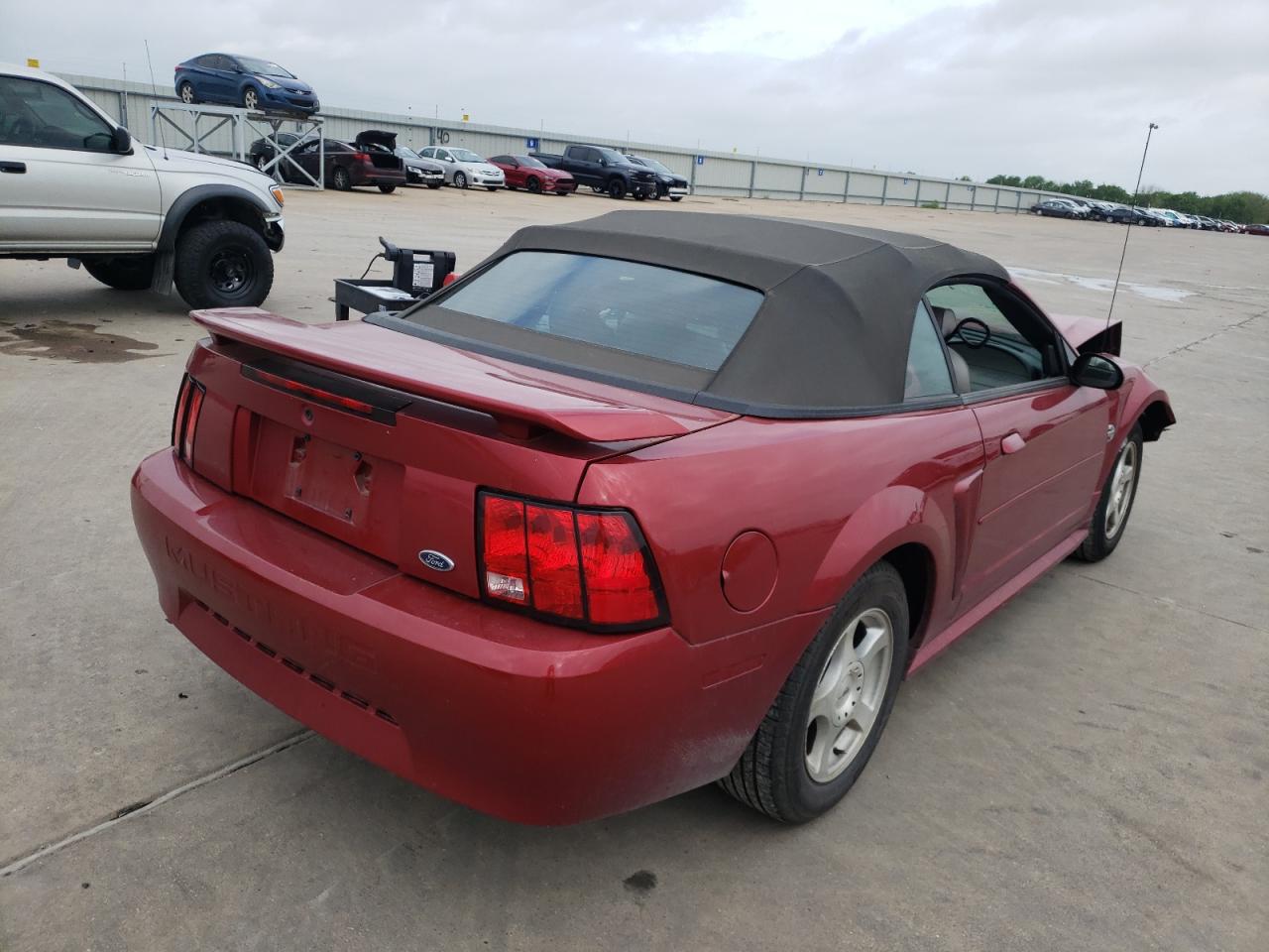Zdjęcie 4 z aukcji – 2004 FORD MUSTANG z VIN 1FAFP44604F235468