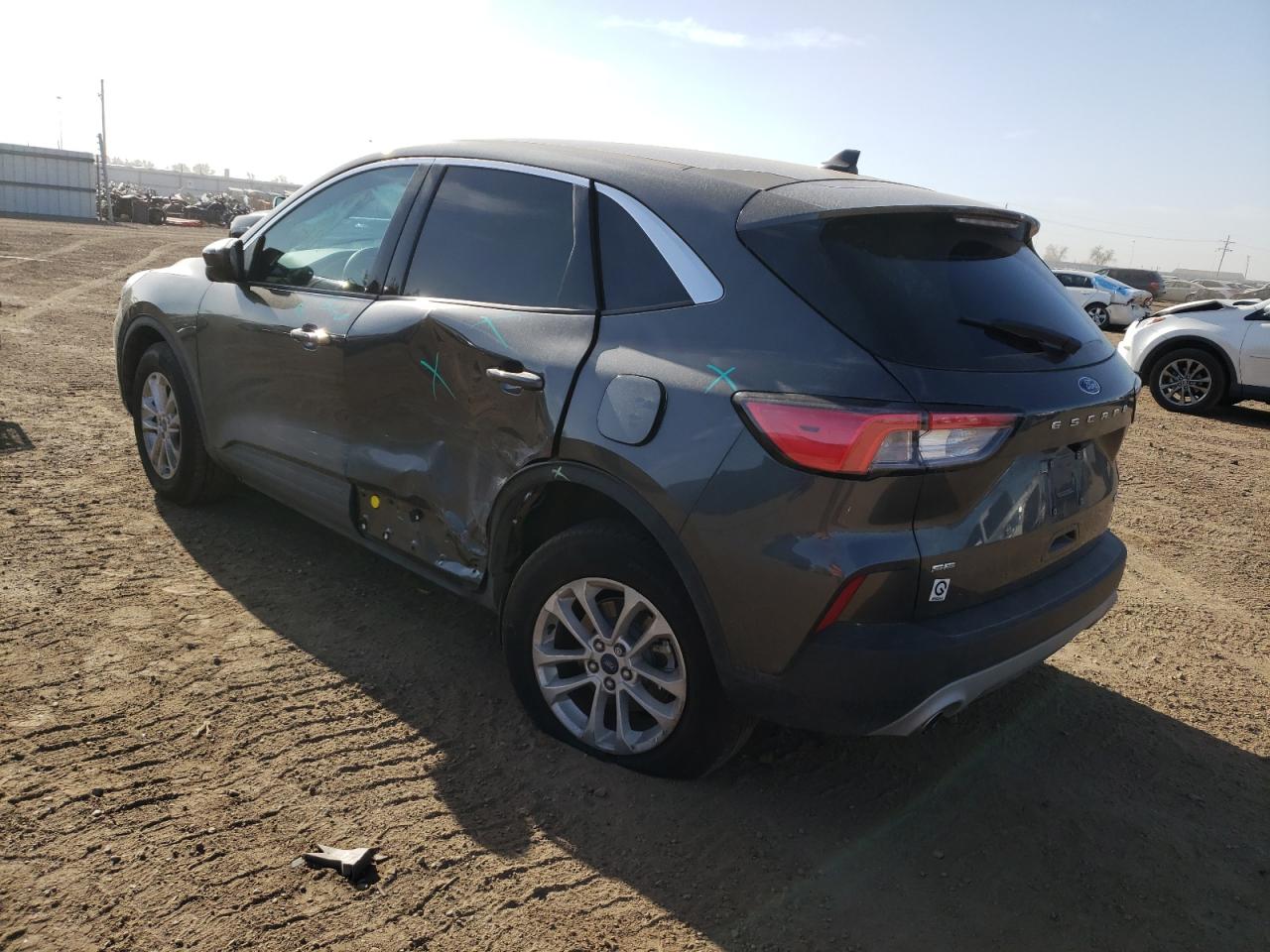 Photo 3 from auction – 2020 FORD ESCAPE SE with VIN 1FMCU9G66LUC75333