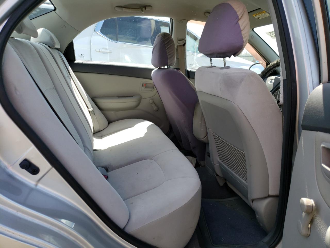 Photo 6 from auction – 2009 KIA SPECTRA EX with VIN KNAFE221395635093