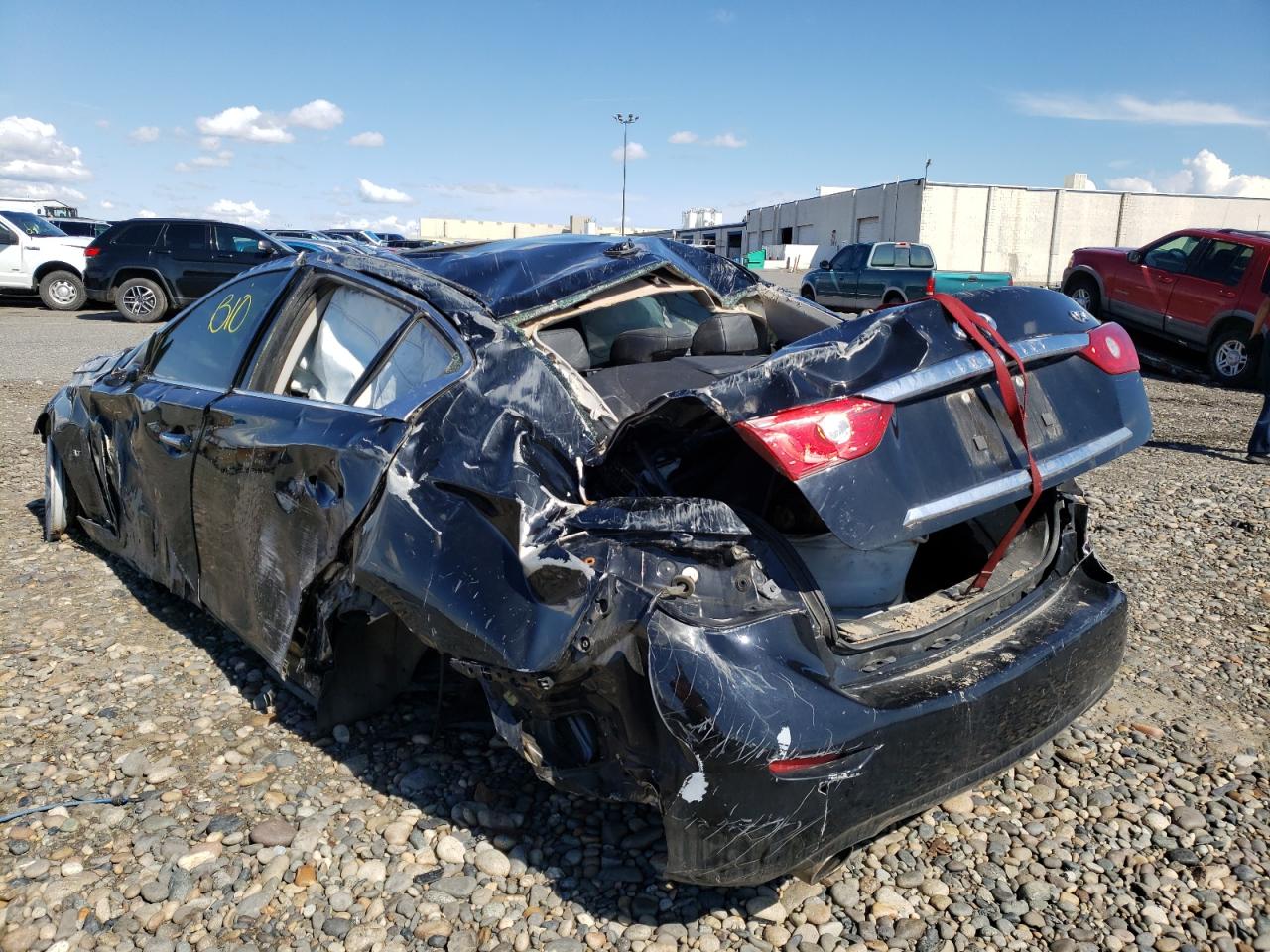 Photo 3 from auction – 2014 INFINITI Q50 BASE with VIN JN1BV7AP1EM692853