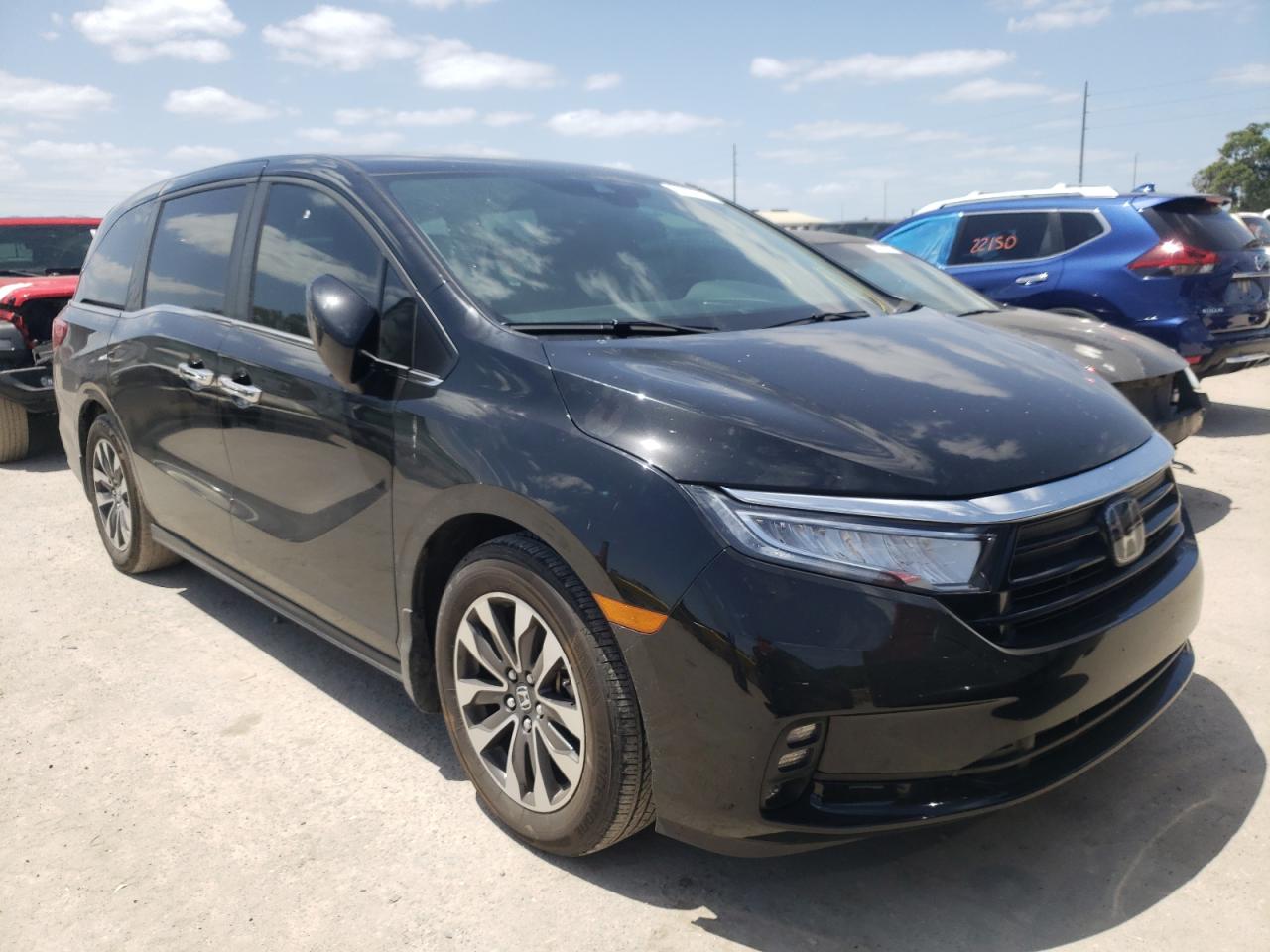 Photo 1 from auction – 2021 HONDA ODYSSEY EX with VIN 5FNRL6H71MB023801