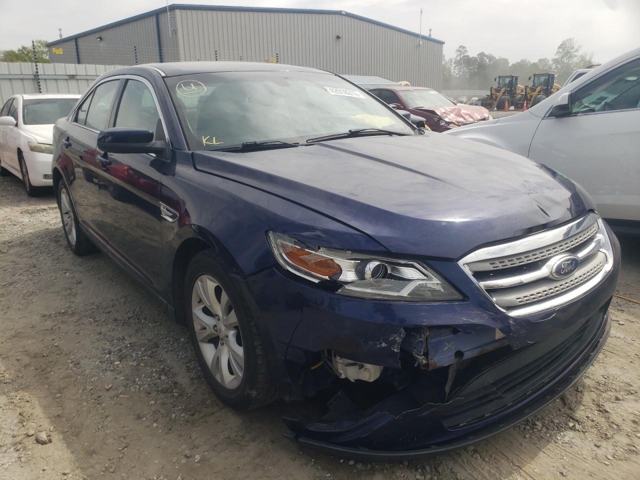 FORD TAURUS SEL 2011 with VIN 1FAHP2EWXBG135610 - Photo from auction