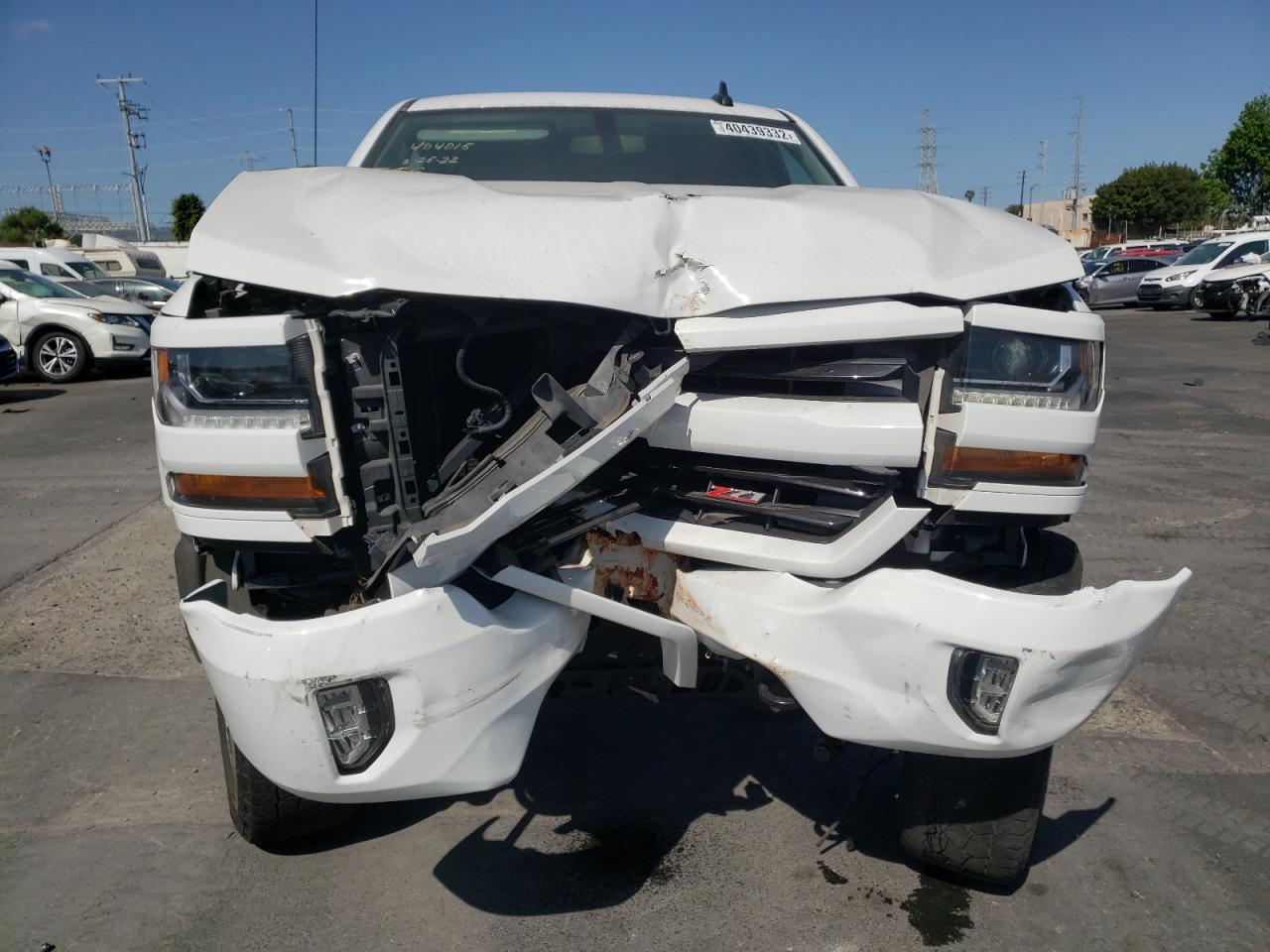 Photo 9 from auction – 2016 CHEVROLET SILVERADO with VIN 3GCUKREC0GG225575