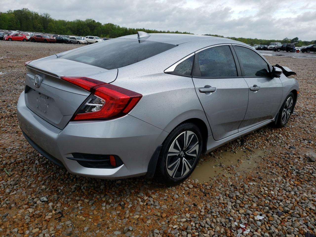 Photo 4 from auction – 2016 HONDA CIVIC EX with VIN 19XFC1F30GE035731