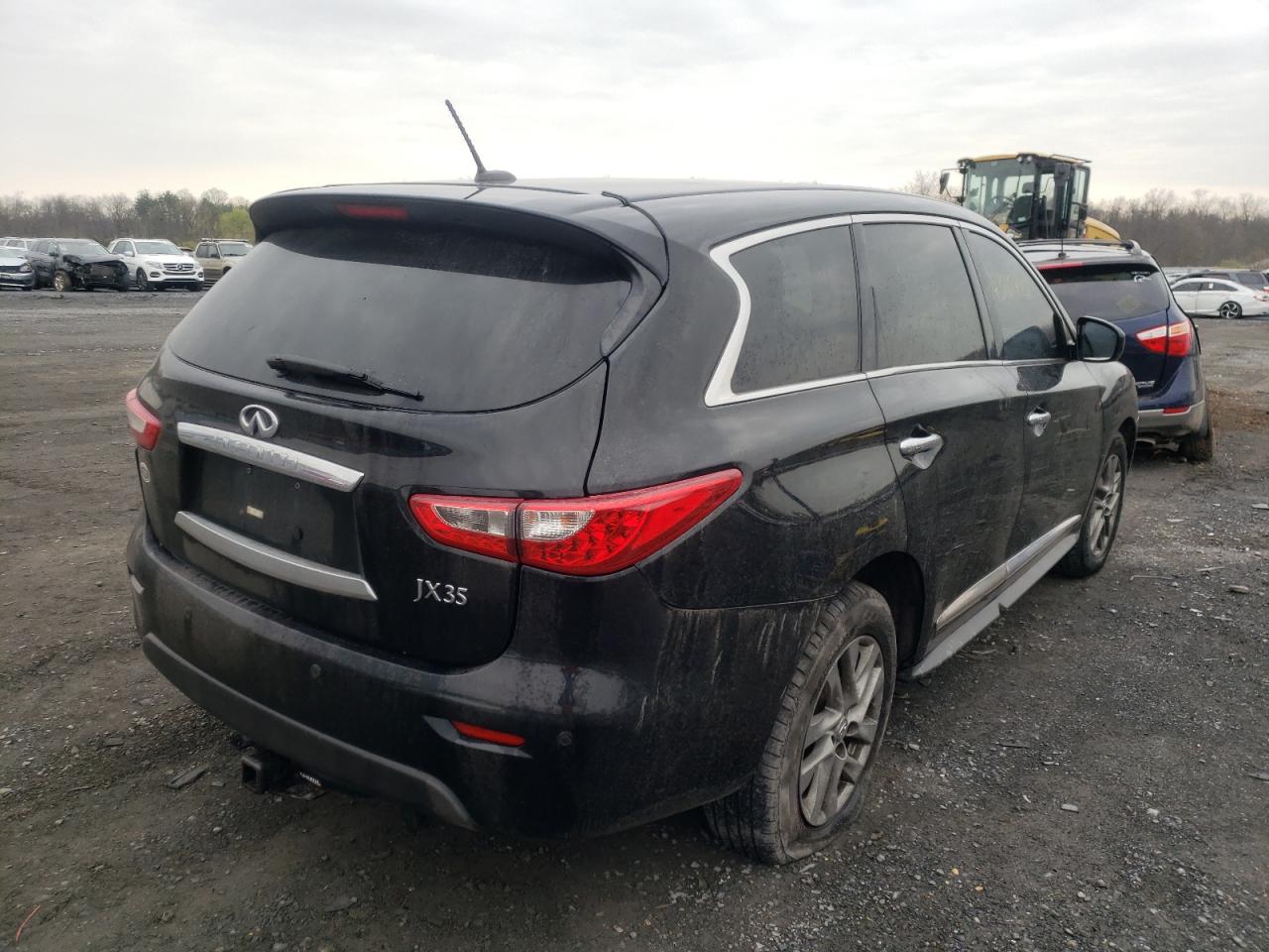 Photo 4 from auction – 2013 INFINITI JX35 with VIN 5N1AL0MM2DC316623